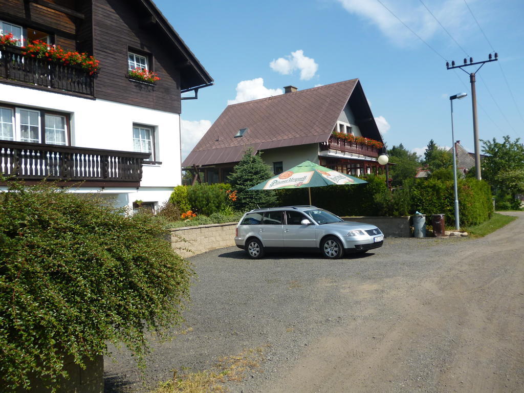 Pension Pugner Vysoke nad Jizerou Luaran gambar